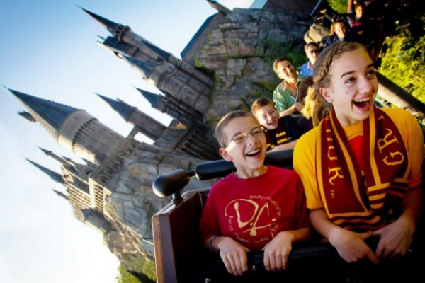 Nikmati berbagai petualangan seru di The Wizarding World of Harry Potter | yahoo.com