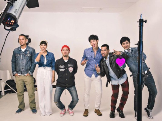 Maliq & D'Essentials