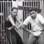 pose sakit perut ala Clara Tan