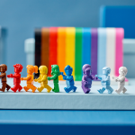 LEGO Rilis Set LGBTQ+