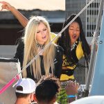 Willow Smith Tertangkap Kamera Tengah Syuting Video Klip Baru Bersama Avril Lavigne