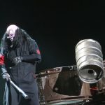 Band Yang Gunakan Instrumen Aneh Di Lagunya