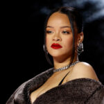 Lagu-Lagu Rihanna Cetak Rekor Baru Tanpa Adanya Album!