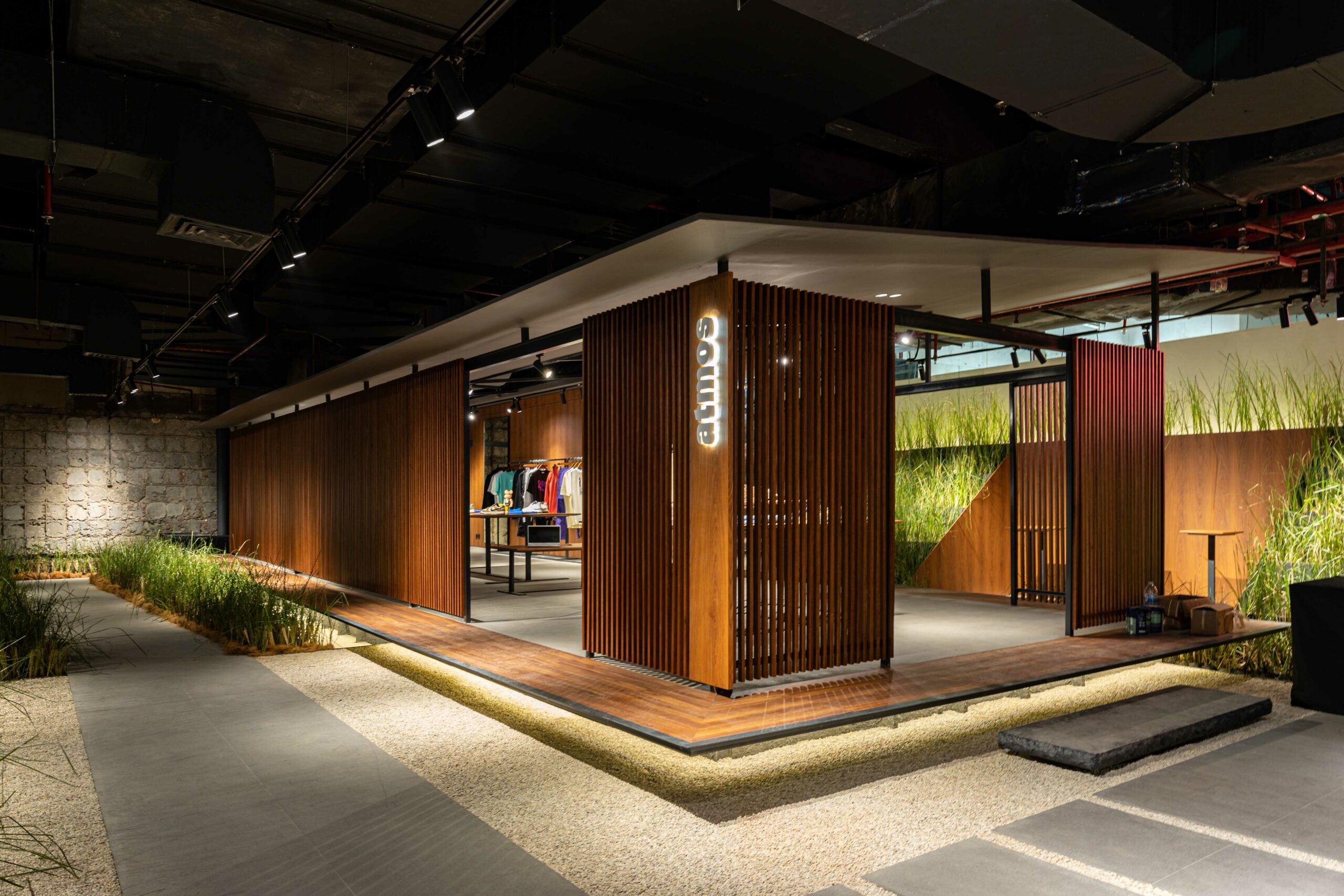 atmos Hadir dengan Konsep Pop Up Store di Mall Kelapa Gading 3!