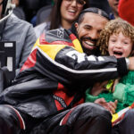 Cover Album Baru Drake “FOR ALL THE DOGS” Bikinan Putranya!