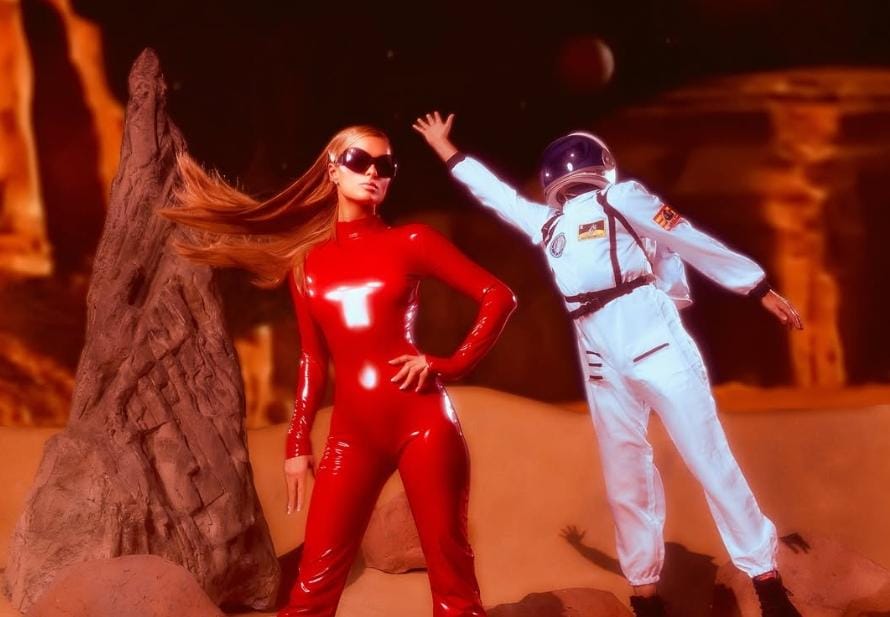 Sumber: Instagram/parishilton