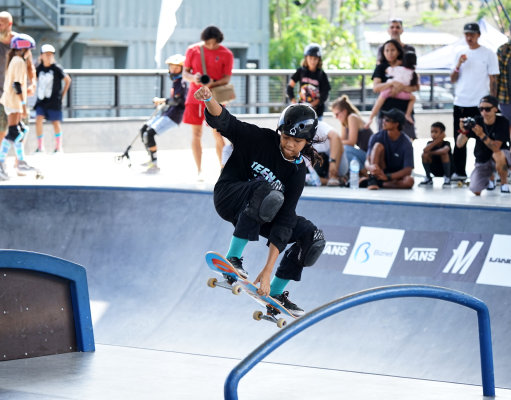 10 Tahun Perjalanan Musik dan Kreatif Amplitude Skate Park
